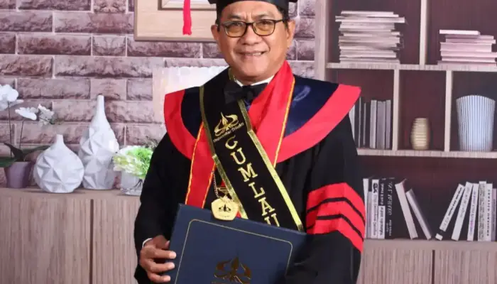 Raih Doktor di Universitas Trisakti Jakarta, Ini Sederet Gelar Pendidikan Bupati Padang Pariaman