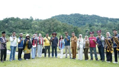 Viral di Medsos! Objek Wisata Batang Aie Kayu Tanam Dikunjungi Rombongan Kemenpar dan Travel Agent