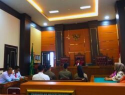 Owner Cafe dan PKL Pelanggar Perda Jalani Sidang Tipiring di Pengadilan Negeri Padang