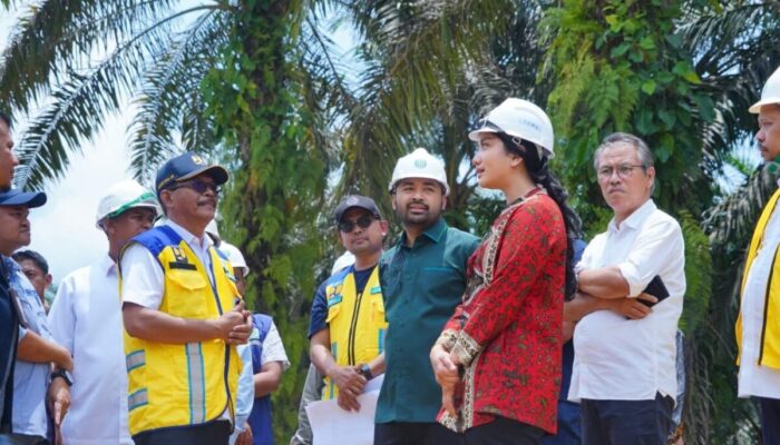 Anggota DPR RI Zigo Rolanda Tinjau Sejumlah Proyek Strategis di Dharmasraya