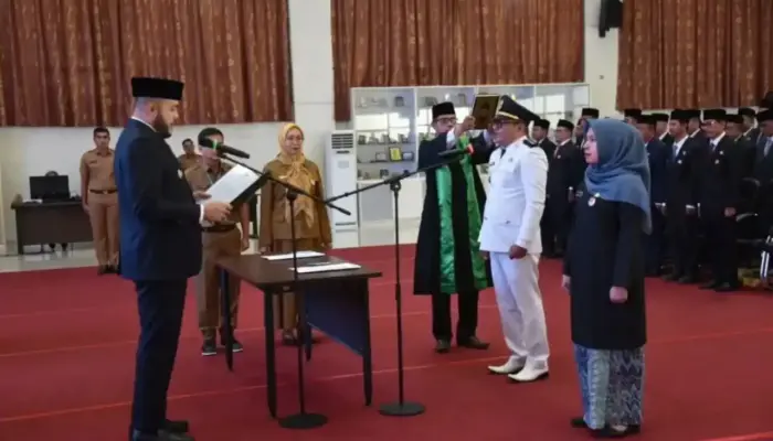 Ratusan Pejabat Eselon III dan IV Diganti, Gerbong Mutasi Bergerak di Pemko Padang