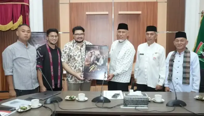 Film Minang “Nia” Kisah Perjuangan Gadis Penjual Goreng Siap Tayang Perdana