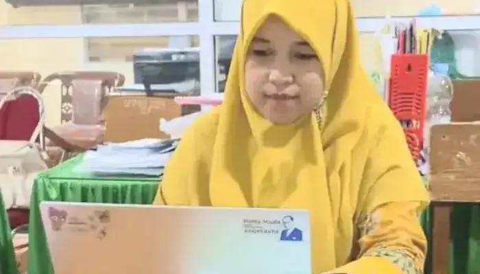 Jejak Sang Guru di Balik Layar Pintar Digital