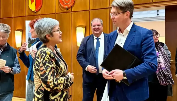 Awal Mula Persahabatan Kota Padang (Indonesia) dengan Hildesheim City (Jerman)