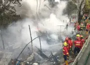 Pilu, Ibu dan Anak Tewas Usai Terjebak dalam Rumah yang Terbakar di Padang