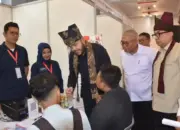 Padang Job Fair Dikomentari Sinis di Medsos, Ini Jawaban Telak Walikota Fadly Amran!