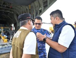 Diangkut dengan Pesawat Hercules TNI AU, Bantuan Presiden Prabowo Sampai di Sumbar