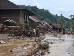 Waspada! Potensi Hujan Kembali Muncul, Warga Batu Busuk Diimbau Jauhi Perbukitan