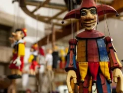 CERPEN: Kutukan Boneka Kayu di Kerajaan Mariposa