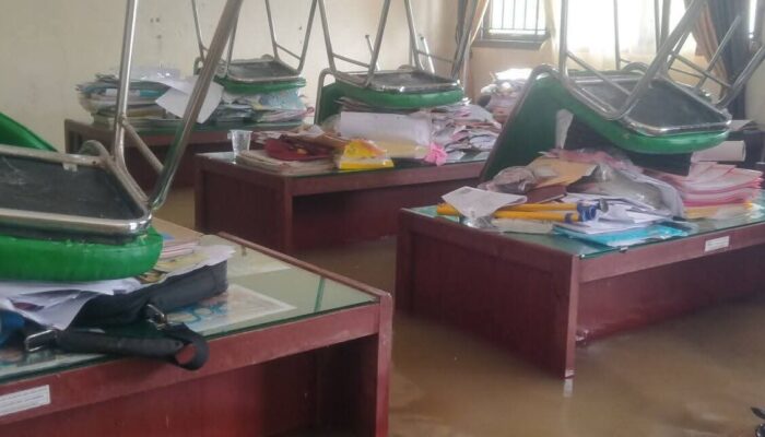 Daftar 22 Sekolah Terdampak Banjir dan Longsor Di Pasaman Barat 