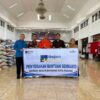 Taspen Cabang Padang Bantu 108 Paket Sembako untuk Korban Banjir Bandang