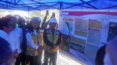 Wamen PU “Warning” Tiga Daerah di Sumbar Soal Bangunan di Sepanjang Lembah Anai