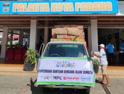 Hypermart dan Matahari Basko City Mall Serahkan Bantuan untuk Korban Bencana Padang