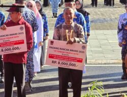 Kelurahan Cengkeh Raih “Padang Rancak Award 2025”