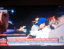 Kunjungi Korban Banjir Sumbar, Prabowo: Pemerintah Segera Bangun Kembali Rumah, Sekolah dan Jembatan yang Rusak