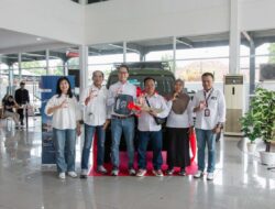 Beli Mobil dapat Mobil! Iskandar Tak Sangka dapat Gran Max Taft Guy dari Daihatsu