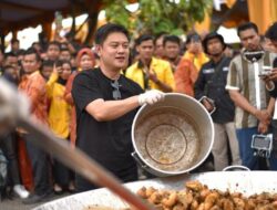 Siapkan 10.000 Porsi/Hari, Mr Bobon Santoso Kembali Gelar “Masak sa Kampuang” di Padang