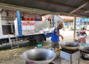 Penuhi Konsumsi Korban Banjir Batu Busuk, Dinsos Padang Dirikan Dapur Umum di Pauh