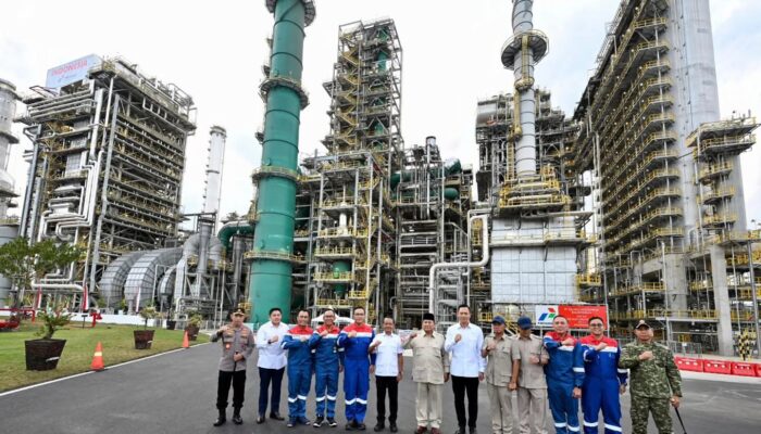 Presiden Prabowo Resmikan Mega Proyek Pertamina Senilai Rp123 Triliun di Balikpapan