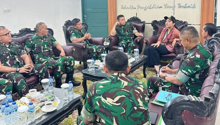 Bupati Annisa Jemput Bola Pembangunan 2 Jembatan ke Markas Kodam XX/TIB di Padang