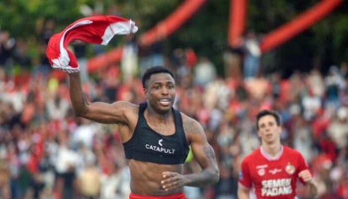 “Talambek Angek”, Semen Padang Bobol Gawang Malut United 2 Gol di Menit Akhir Pertandingan