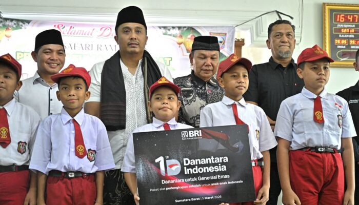 Wagub Vasko Ruseimy Janji Bangun Sekolah Rakyat dan Kampung Nelayan di Pasaman Barat